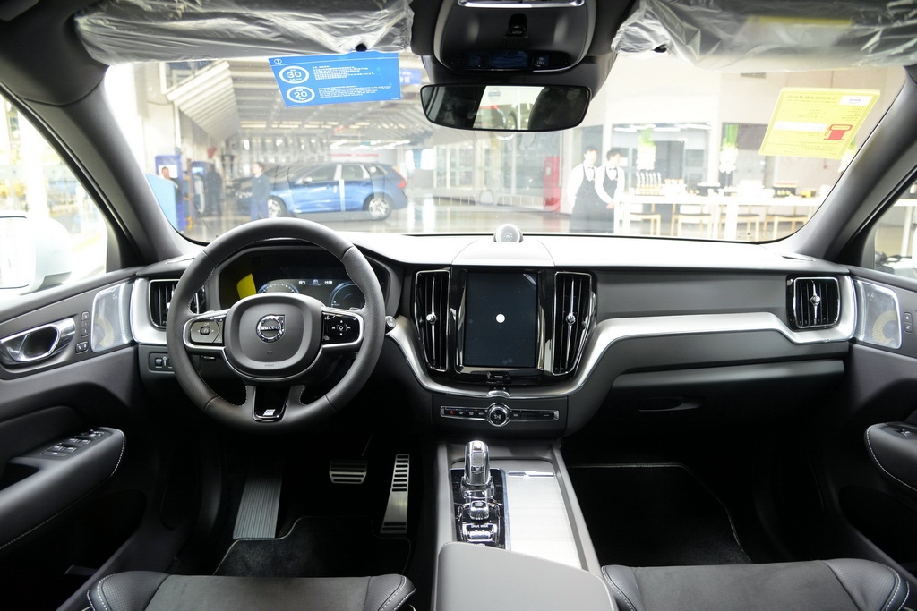 12月国产全新XC60将上市 首推T5T8车型