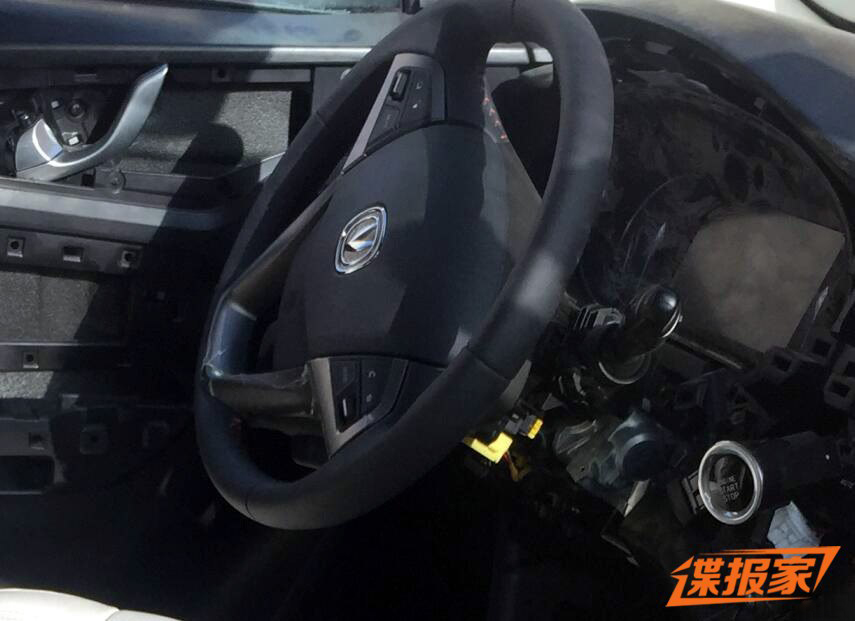 首曝欧尚全新SUV谍照 基于CS75的7座车