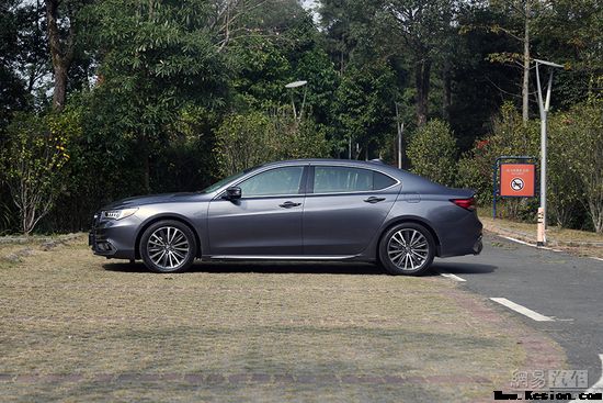 广汽歌唱TLX-L下线售27.98万起  28日开卖
