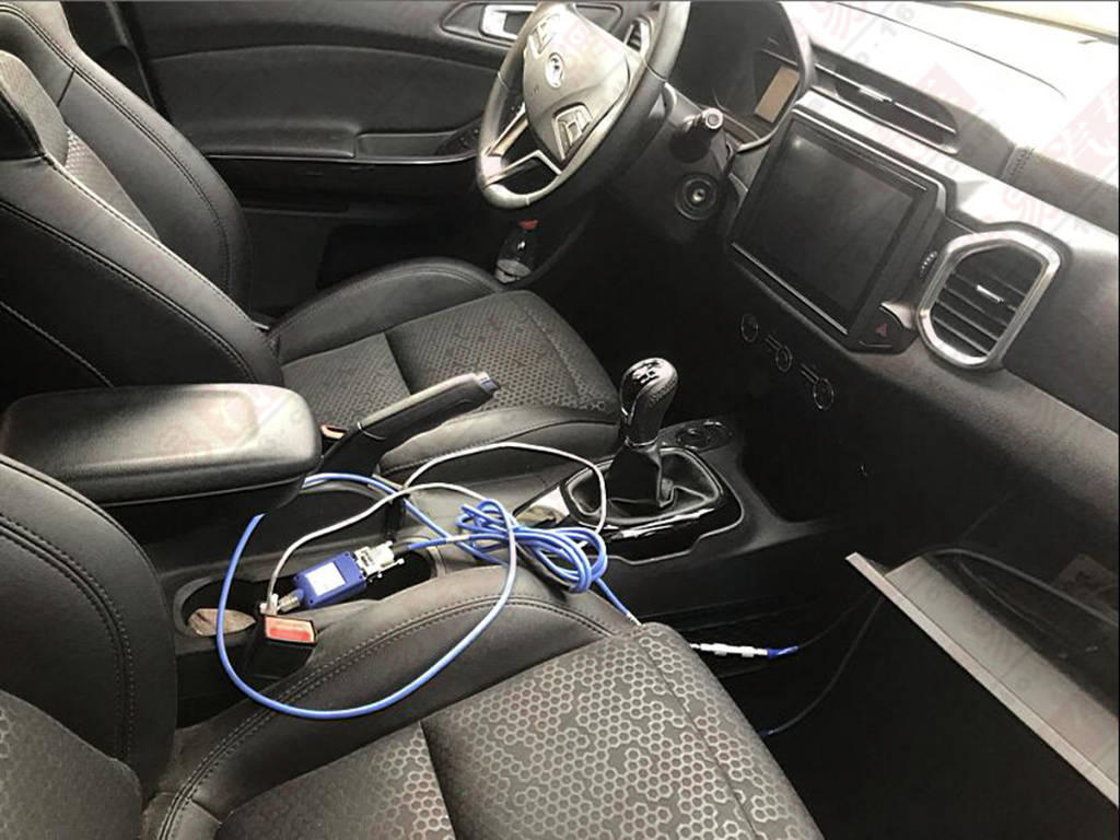 曝瑞虎5x 2.0L车型谍照 拉低入门价格