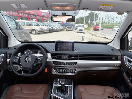 风行SX6新增车型搭2.0L发动机 售8.29万