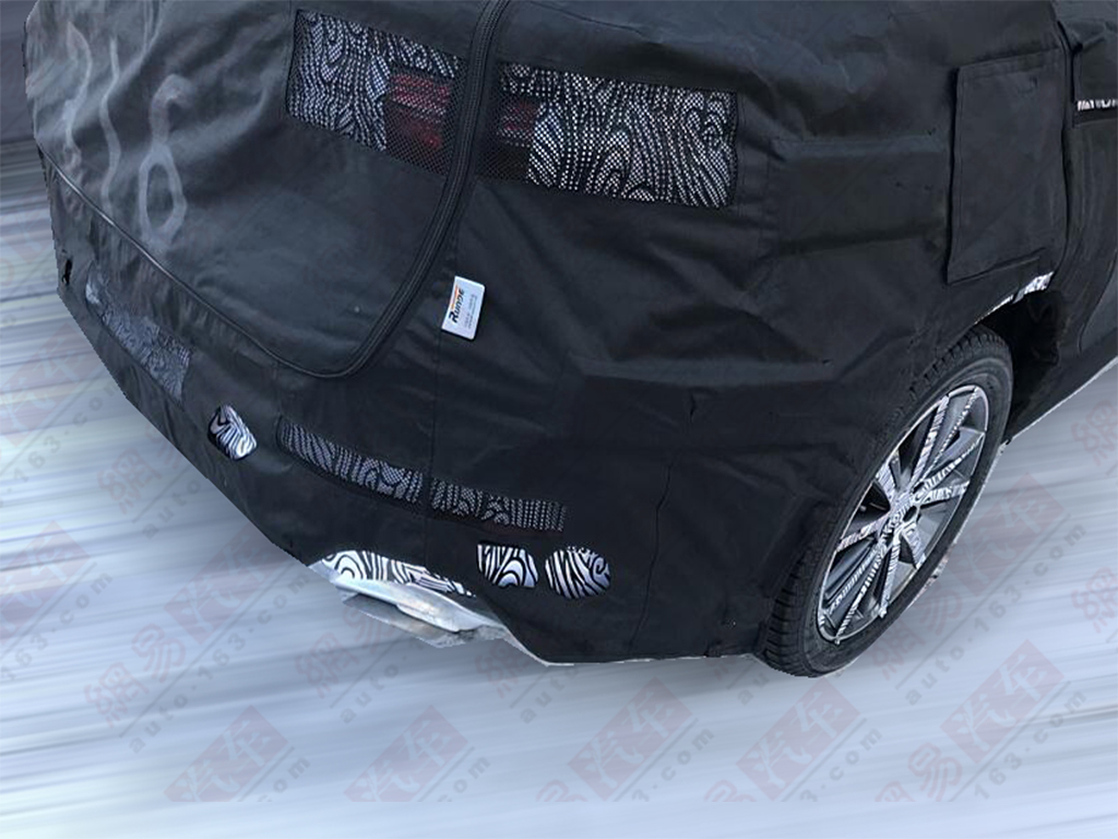 吉利或将推出博越Coupe 溜背造型形似X4