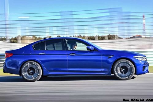 2018款新款BMW宝马M5上市 售价164.8万人民币！