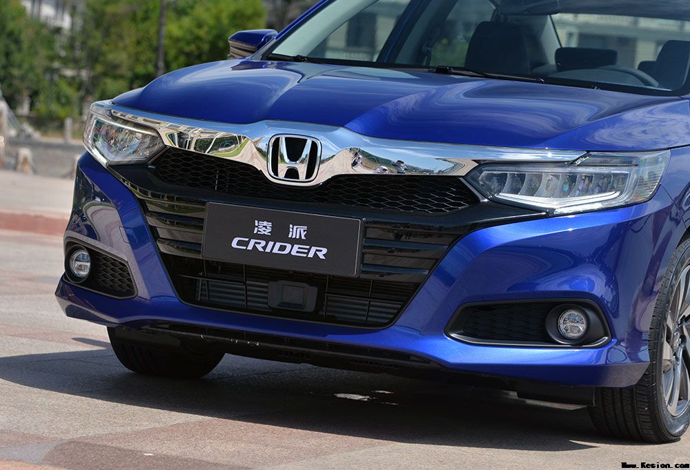 新一代凌派搭1.0T发动机售9.98-13.98万