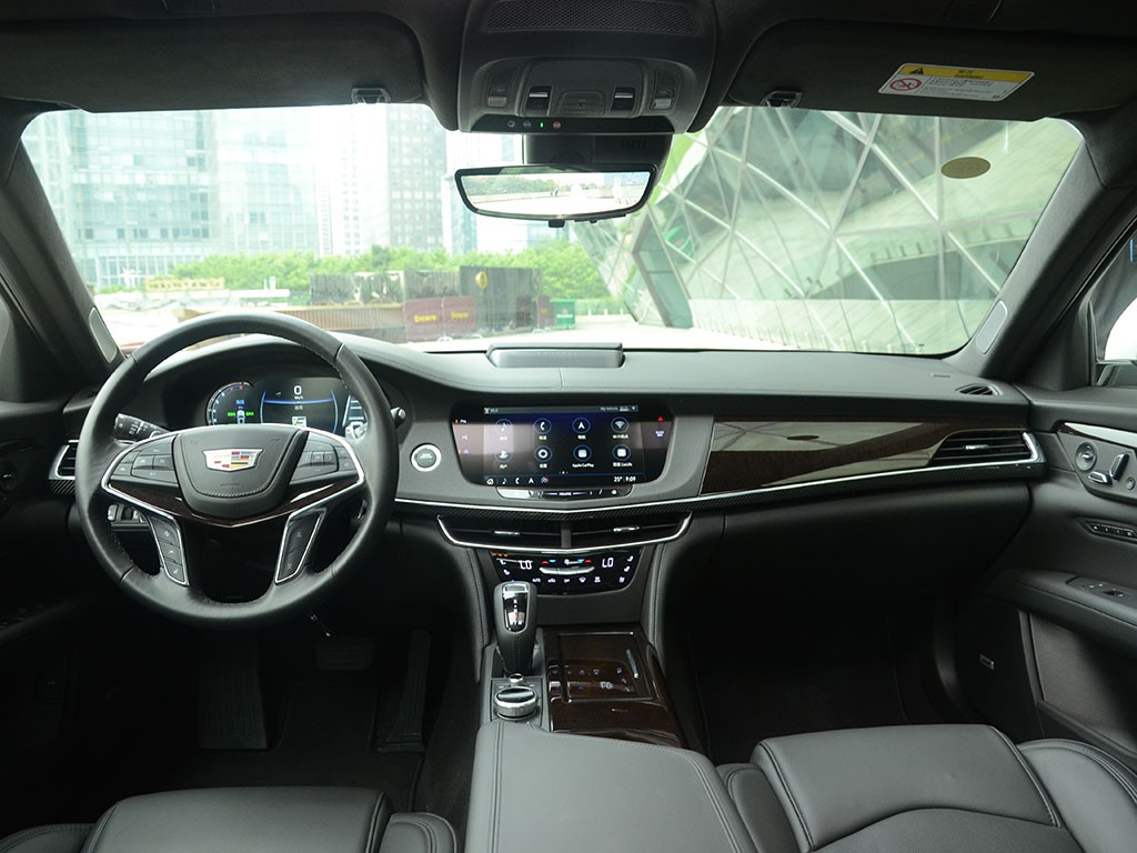 新一代凯迪拉克CT6推3.0T车型 售69.9万元