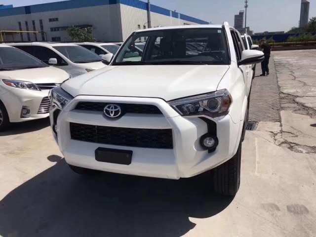 美规2018款 丰田超霸4Runner 4.0L SR5