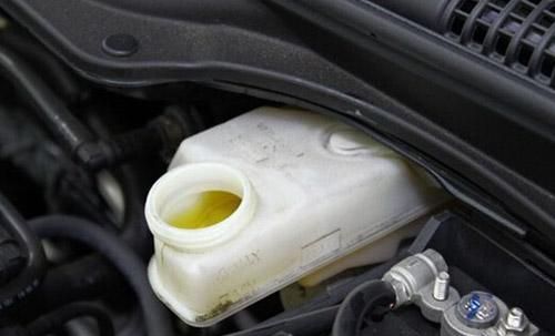 刹车油可以用什么油代替，刹车油介绍