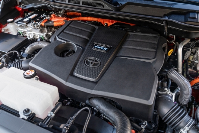 第三代丰田红杉官图发布 搭载非承载式车身和V6混动系统