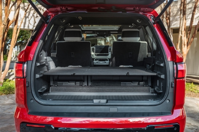 第三代丰田红杉官图发布 搭载非承载式车身和V6混动系统