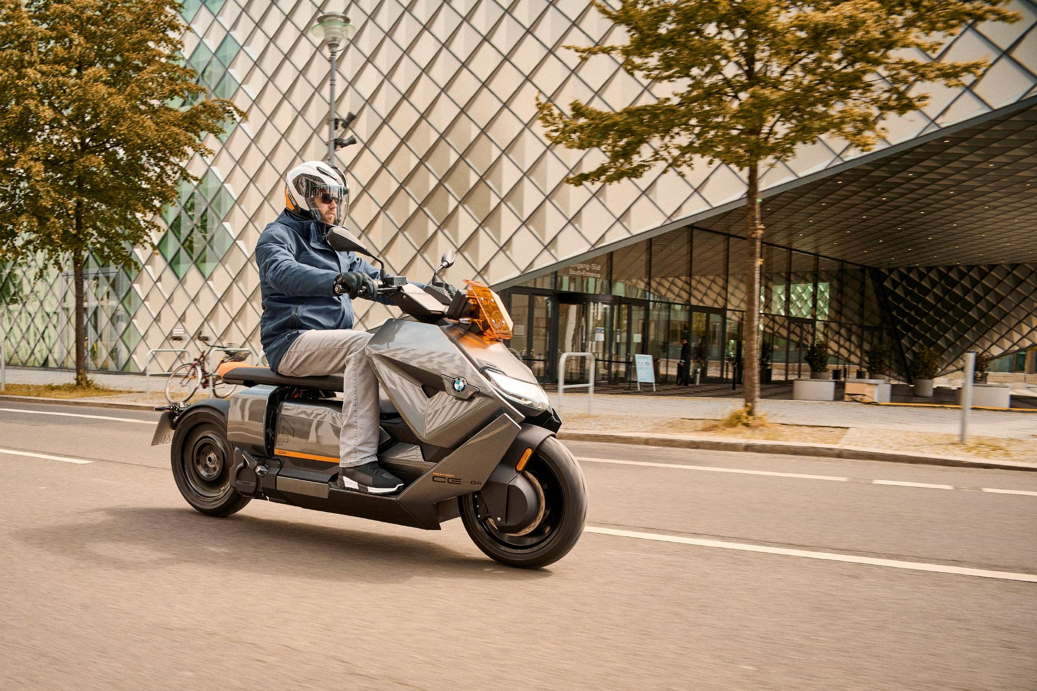 纯电动摩托车BMW CE 04即将正式登陆中国市场