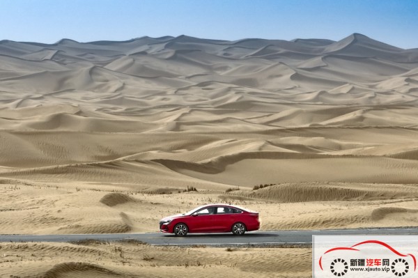 征服中国最大沙漠，2022款逸动PLUS成功完成80℃瞬时极限温差挑战