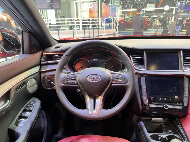2022成都车展：英菲尼迪QX55售38.98万起