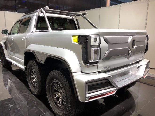 长城炮6x6超级越野平台全球首秀