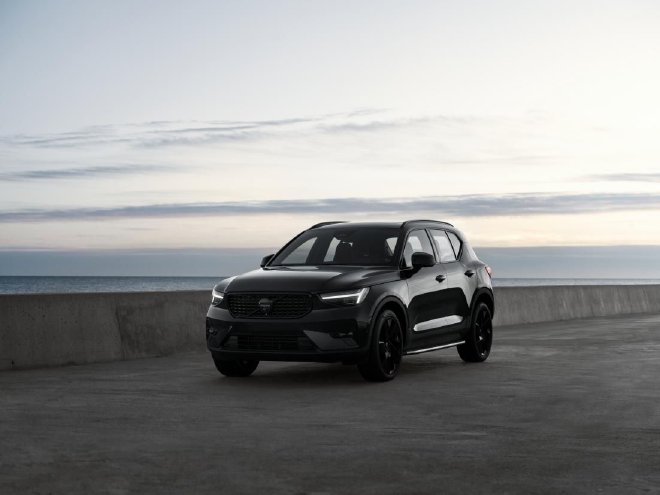 沃尔沃XC40极夜黑车型售32.08万元起上市