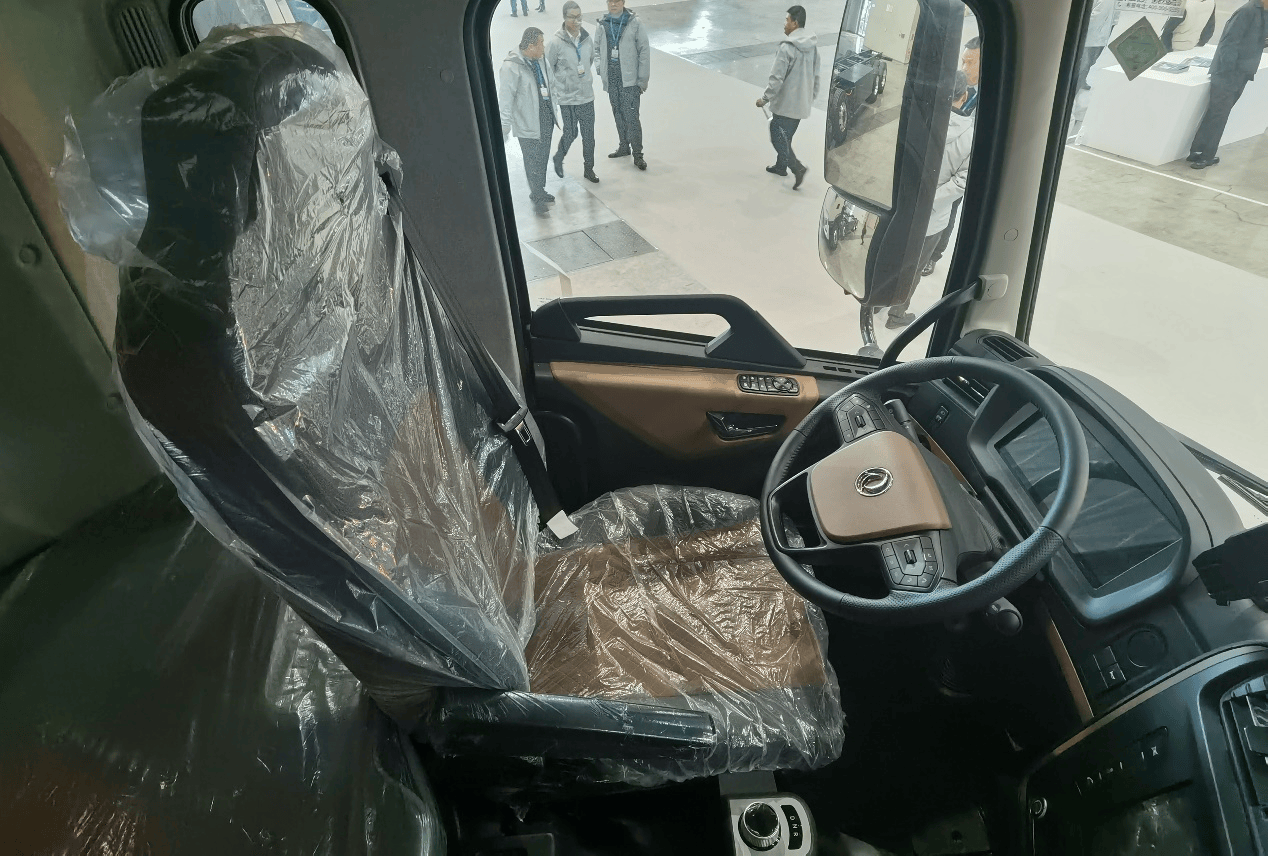 巩固行业第一：东风商用车推出3款载货车爆款产品