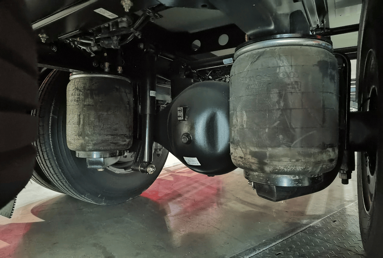 巩固行业第一：东风商用车推出3款载货车爆款产品