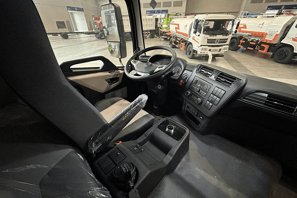 场景深耕 技术跃迁！东风商用车工程车矩阵领衔矿石运输新生态 ——KT9C 纯电自卸车的重载升级密码