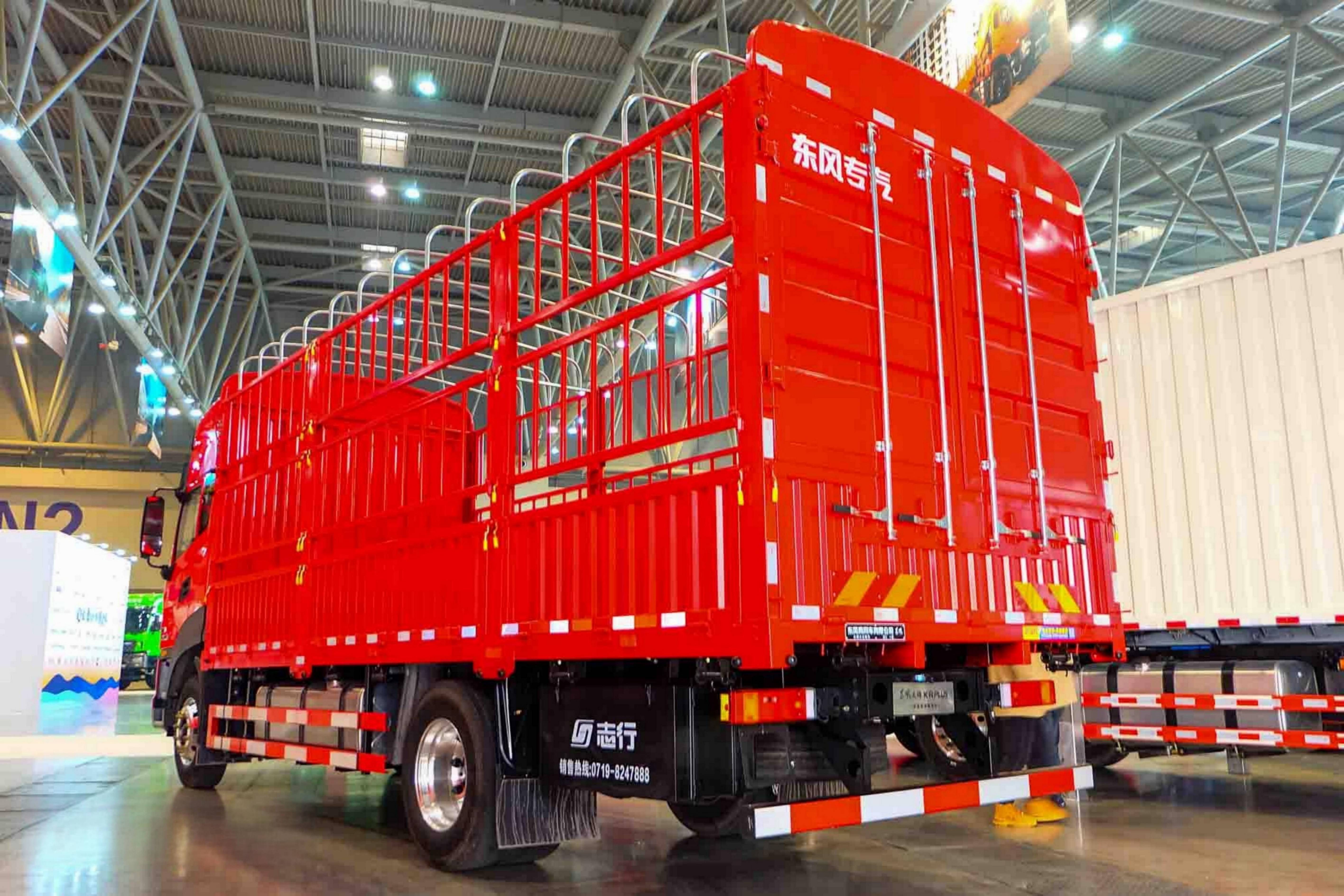 让每一程辛苦都算数：东风商用车为农副散杂运输打造“赚钱利器”