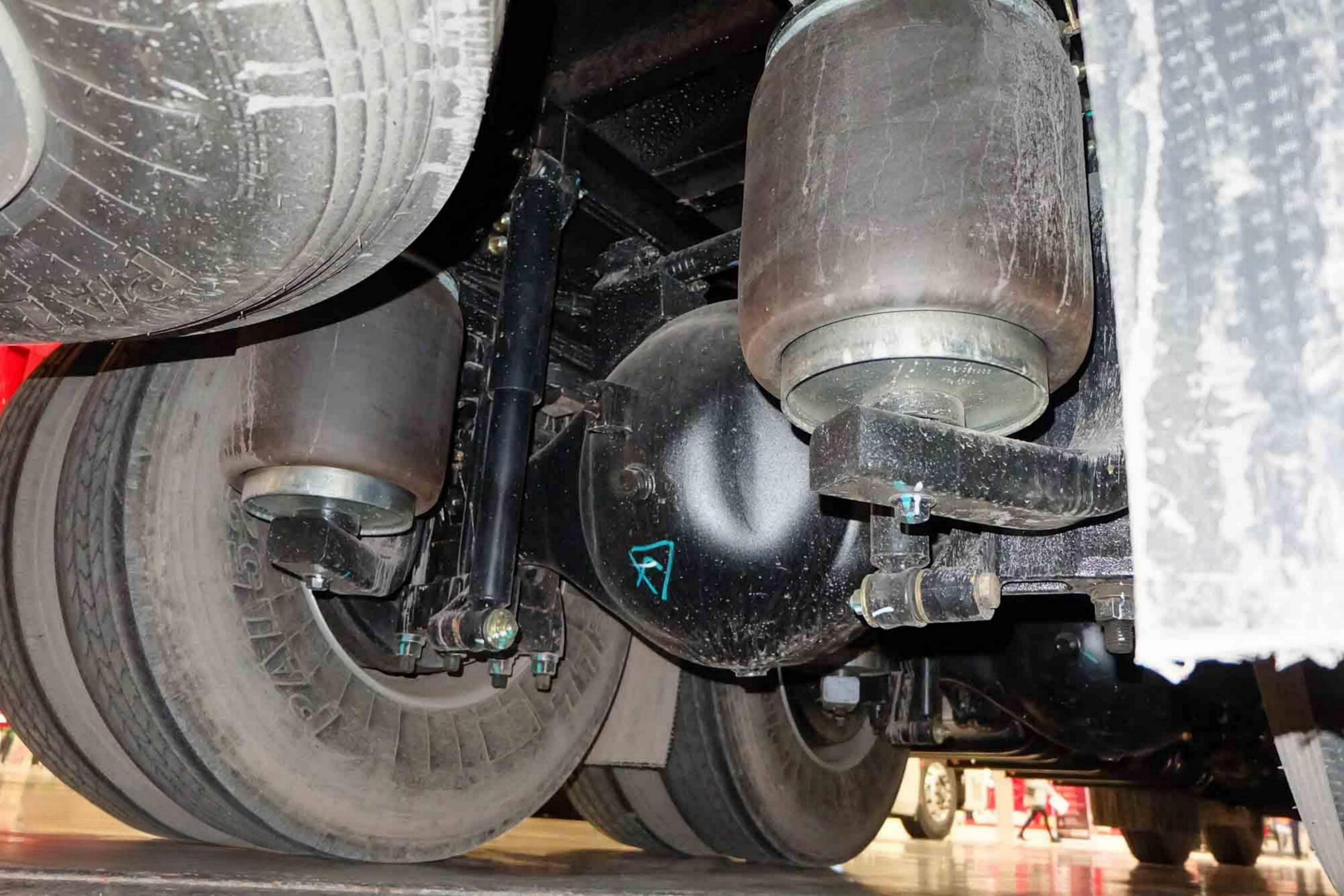 让每一程辛苦都算数：东风商用车为农副散杂运输打造“赚钱利器”