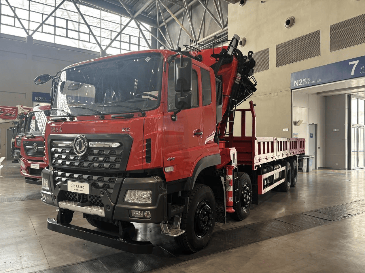 在变革的时代里 可靠是东风天龙KC的不变承诺