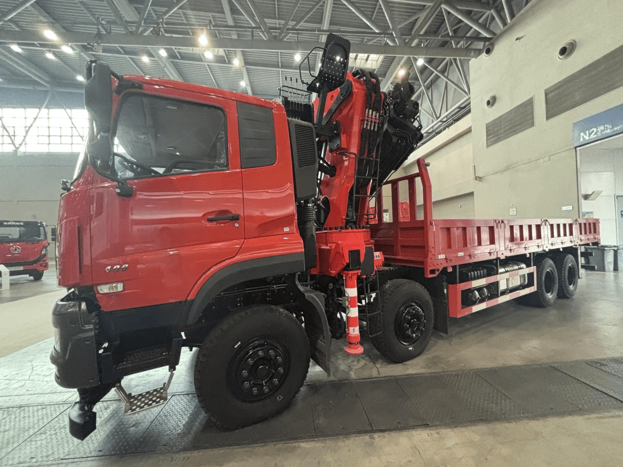 在变革的时代里 可靠是东风天龙KC的不变承诺