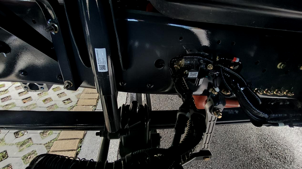 强动力低气耗！乘龙H7 Pro LNG牵引车驰骋干线更省心