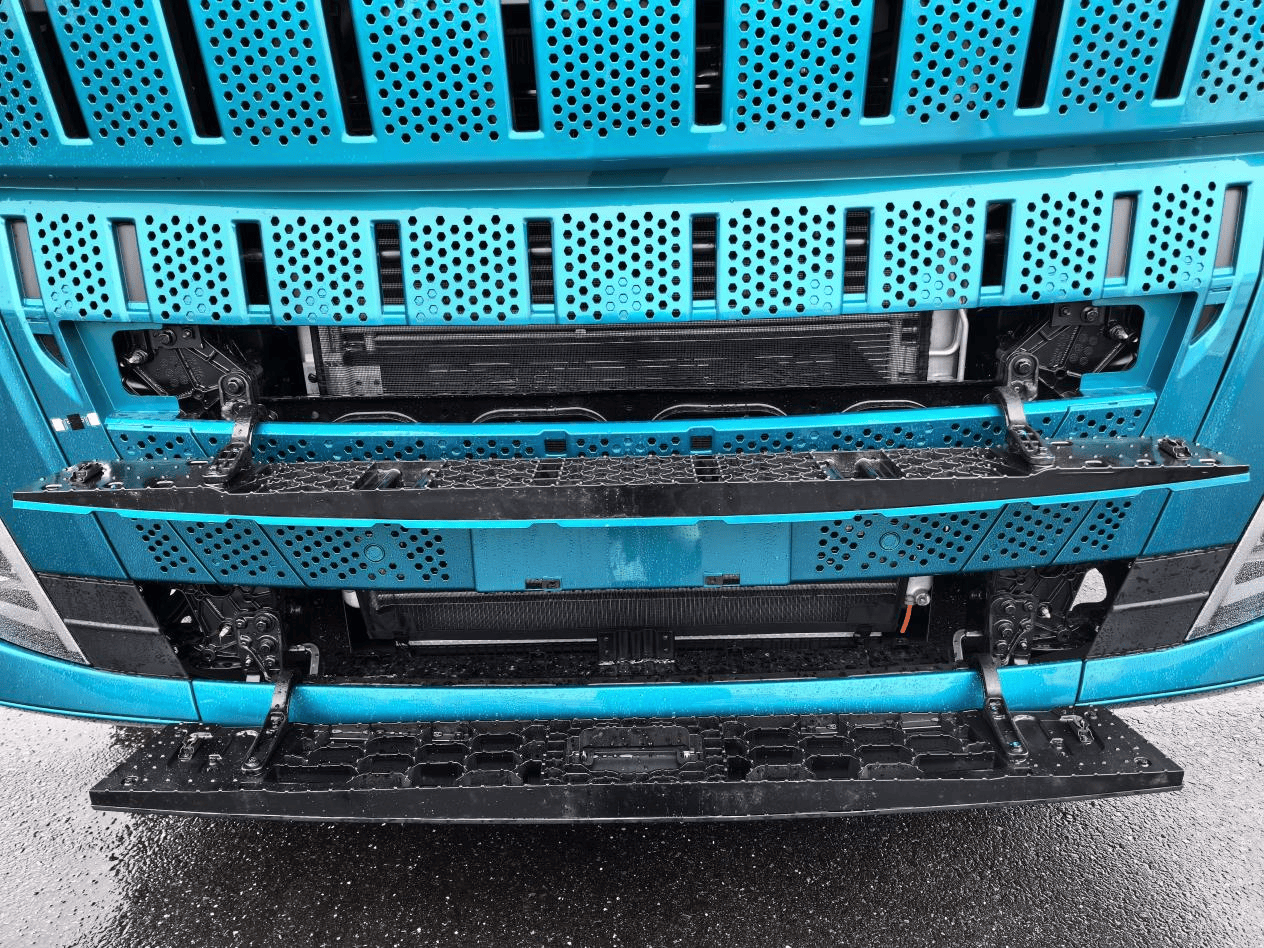 什么车让400卡友争先恐后体验？抢先试驾东风天龙KH