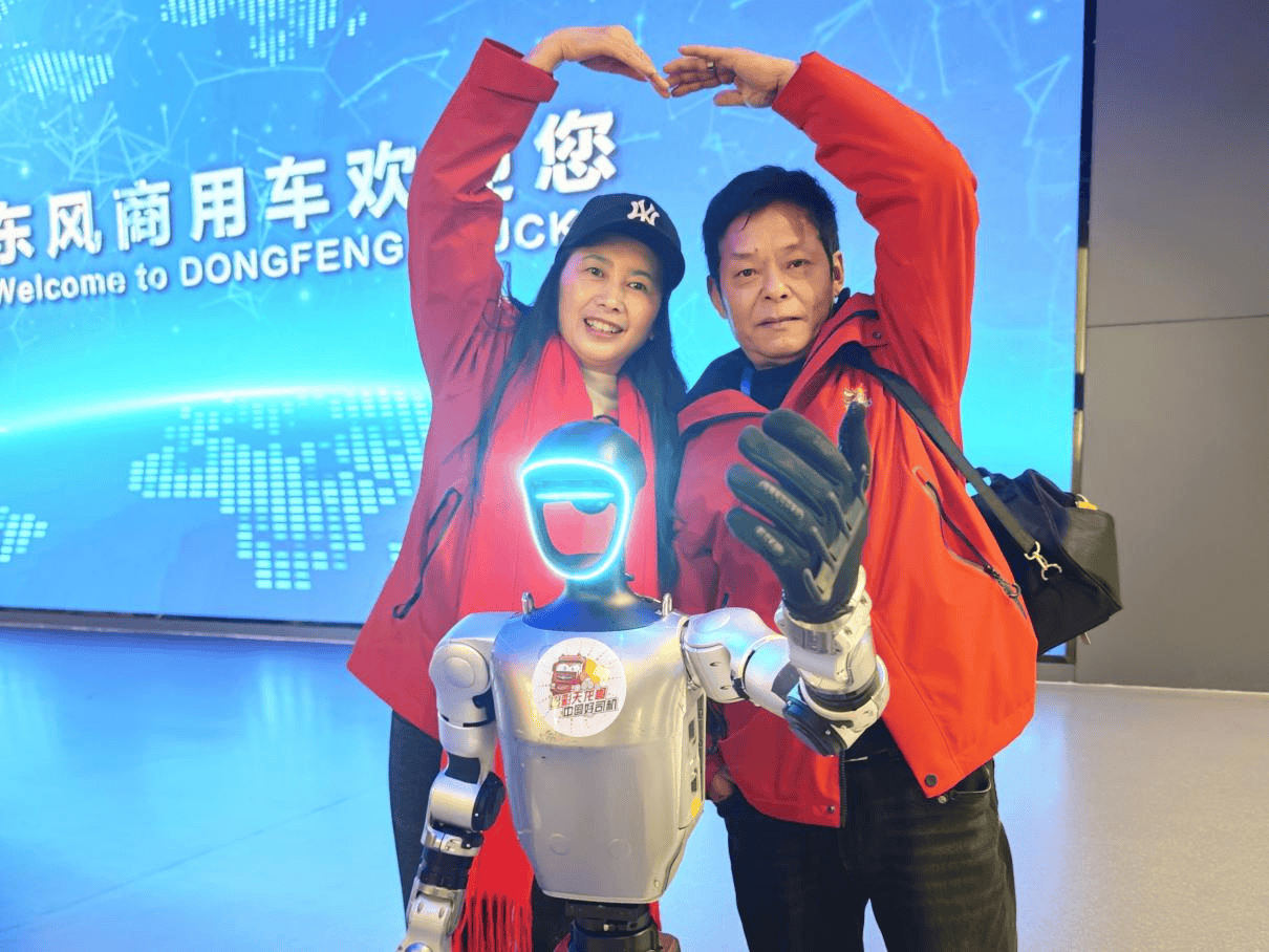 物流老兵陶有武钟爱东风商用车：省油、多赚、服务周到